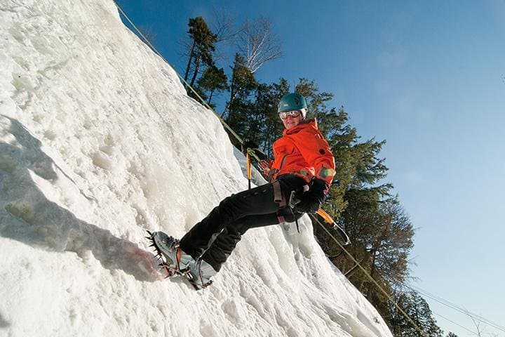 Ice Climbing Initiation in Mont-Tremblant