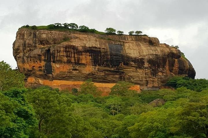 Private Day Trip to Sigiriya & Dambulla from Kandy – Aaliya Tours