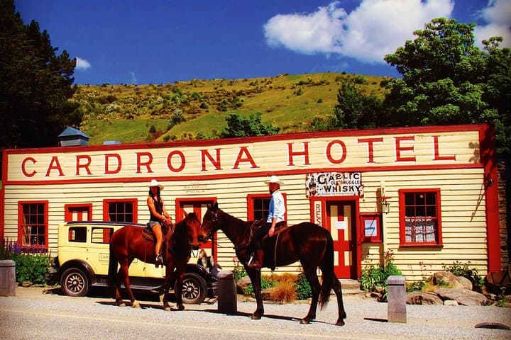 Cardrona High Country Pub Trail Horse Trek (Intermediate level+)