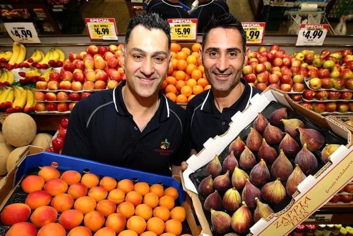  Jewish Scene in Melbourne- ideal shore excursion with a local.