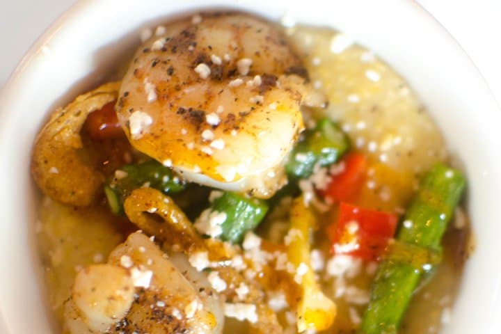 2.5 Hour Atlanta Local Food + Victorian Cemetery Tour