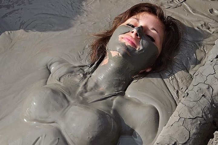 סיור חצי יום להר געש החימר טוטומו מקרטחנה