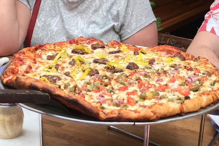 סיור אוכל בכפר Mainstrasse בקובינגטון קנטקי