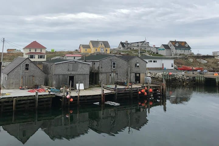 Small Group Tour - Peggy's Cove, Lunenburg, the Annapolis Valley