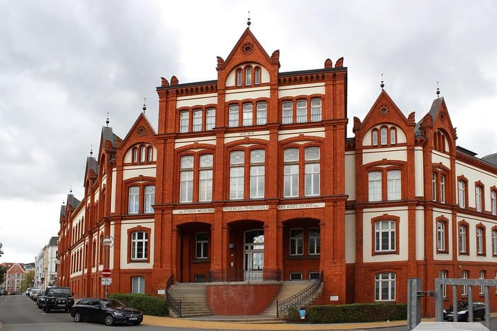Rostock Private Walking Tour with a Local