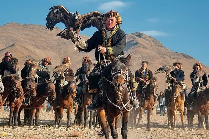 אוזבקיסטן וקירגיזסטן 11 ימים 10 לילות