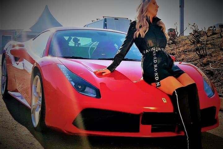 חוויית מרוצים - נסיעת מבחן על פרארי 488 במסלול מרוצים ליד מילאנו כולל וידאו