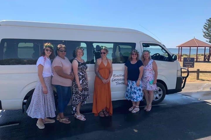 סיור ביער בנברי גיאוגרף, יין ומבשלות.