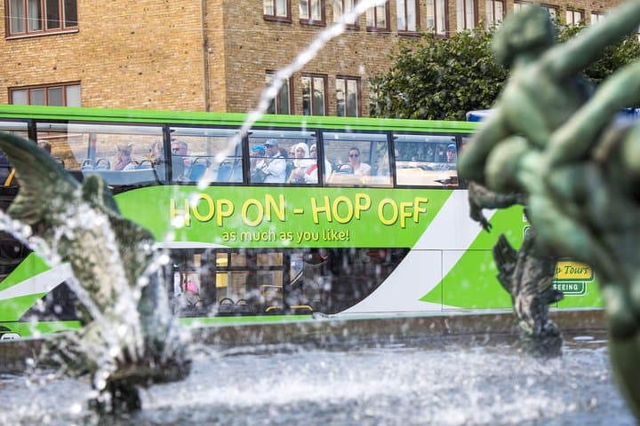 טיול האוטובוס של סיטי סייטסינג גוטנבורג ה-Hop-On Hop-Off