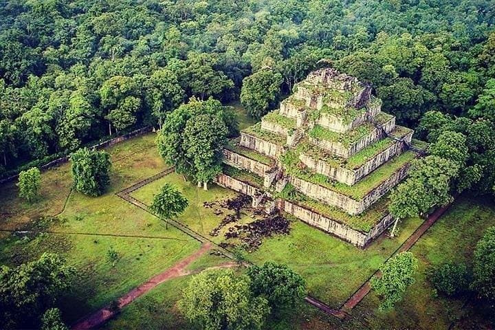 4 ימים - מקדשים מרכזיים ופסגת קולהן וקו קר ובנג מלעה מסיאם ריפ