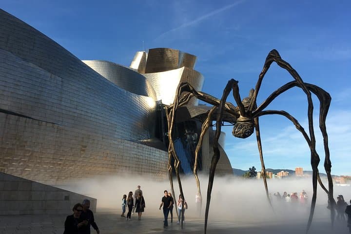 Bilbao: Guggenheim Like Never Before: VIP Access. Small Group.Top