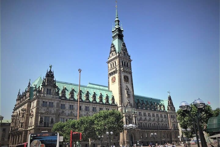 Tourist Excursion - Free Tour - Historic Center-Hamburg Walking