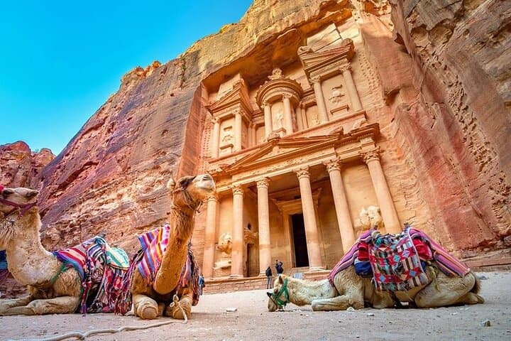 Private 3-Hour Guided Tour of Petra with Hotel Pickup .
