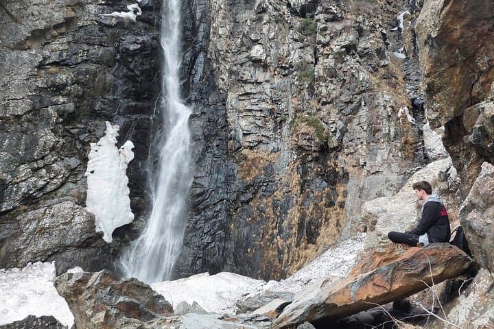 קזבגי: טיול רגלי למפלי גבלטי
