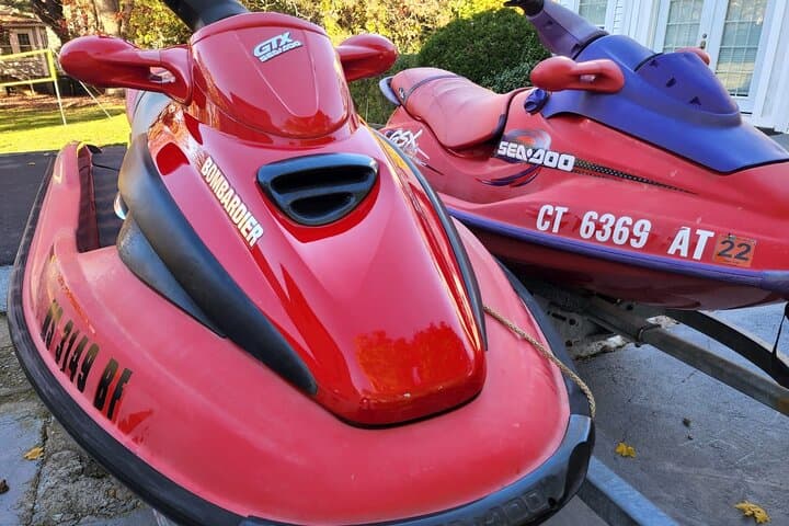 סיורי ג'ט סקי פרטיים של צ'ז מנגו וילה