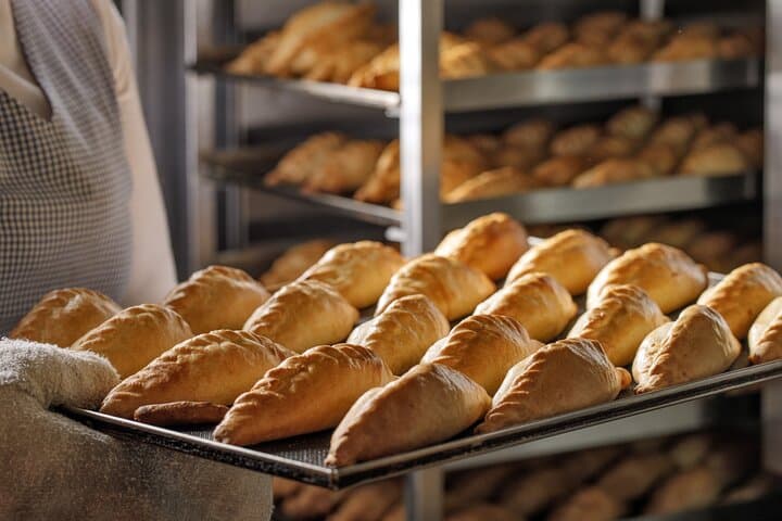 Trakai: Private tour Kybyns Cooking Lesson