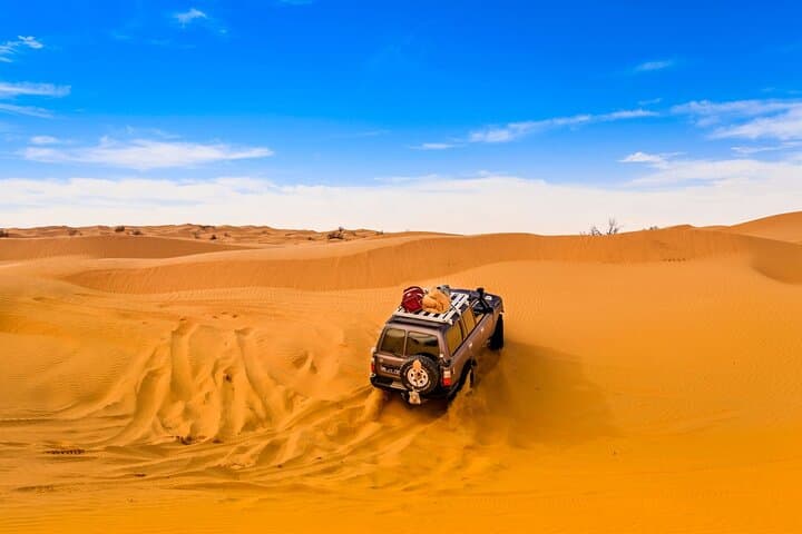 2-Day Tunisian Sahara Tour with Food & Stay from Sousse
