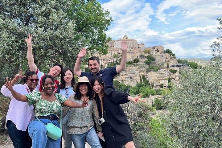 פרובנס ביום אחד טיול קבוצתי קטן מאביניון