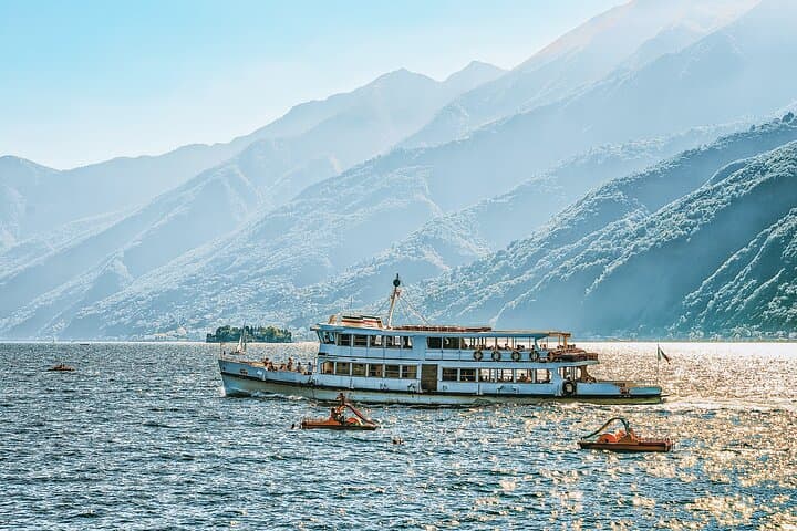 Bellagio & Varenna: Small Group Tour from Milan with Boat Cruise