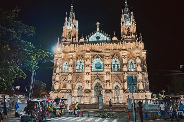 Santa Ana with a Local | History & Hidden Bar