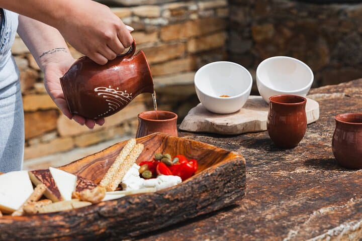 Cheese and Wine Tasting (Guided Tour INCLUDED)