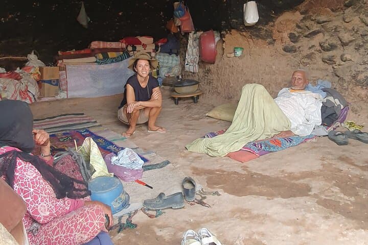 Hike & Overnight With Nomads Families