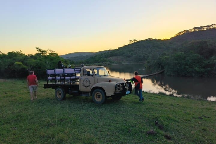מטבח מסורתי פרטי בבניית המוזג של עמק האמרלד