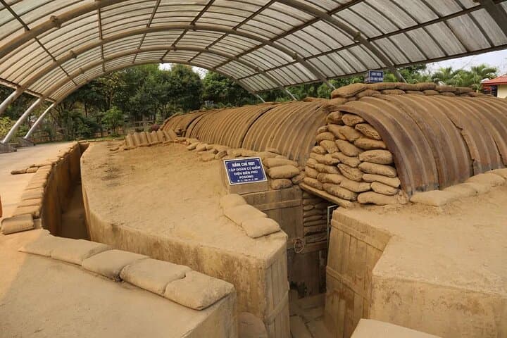 גילוי שדה הקרב דין ביין פו