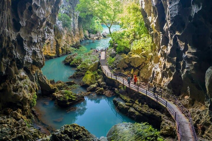 מערת פרדייז ומערת האפלה יום אחד - קבוצת קטנה דלוקס