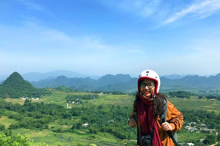 חווית טיול ואוטובוס בעמק מאי שאו משותפת