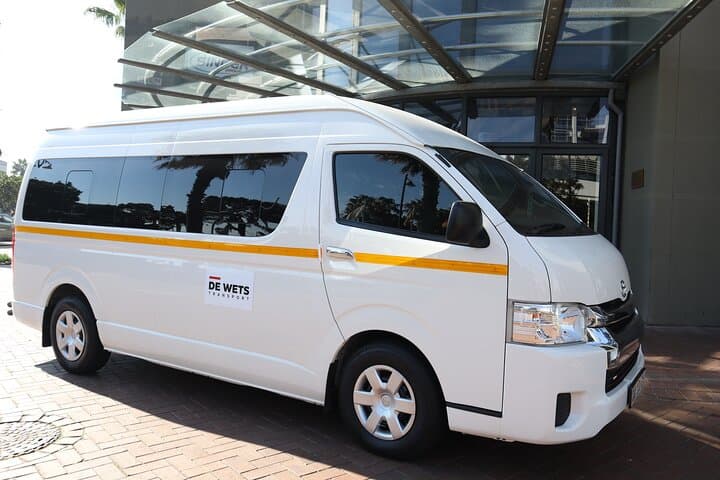 Private Airport Transfers:Cape Town Airport | 4-13 Seater Minibus