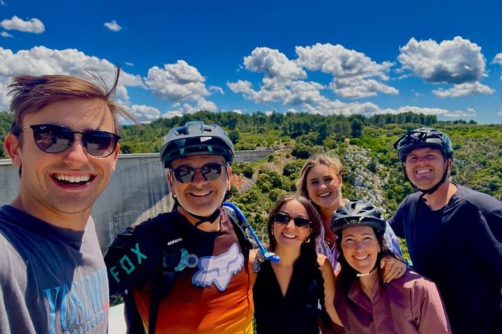 סיור באופניים חשמליים בהר סנט ויקטואר, אקס-אן-פרובנס