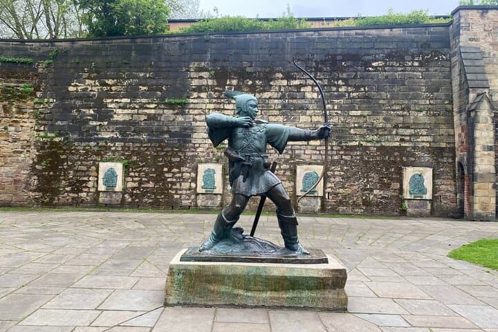 חקור את נוטינגהאם, התרבות האגדתית וההיסטוריה.