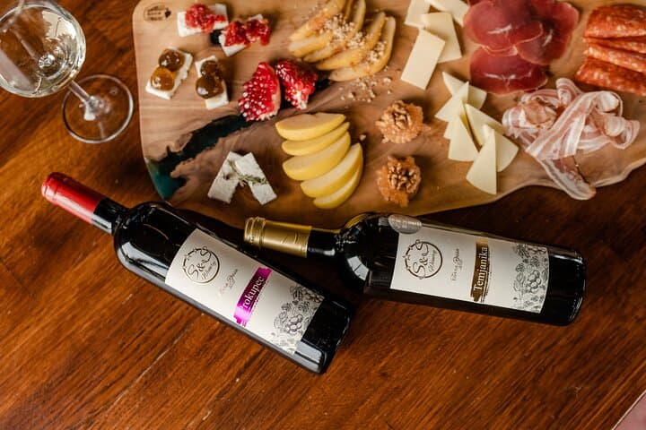 מחלבת היין S&S - חוויית טעימות יין באוחריד.