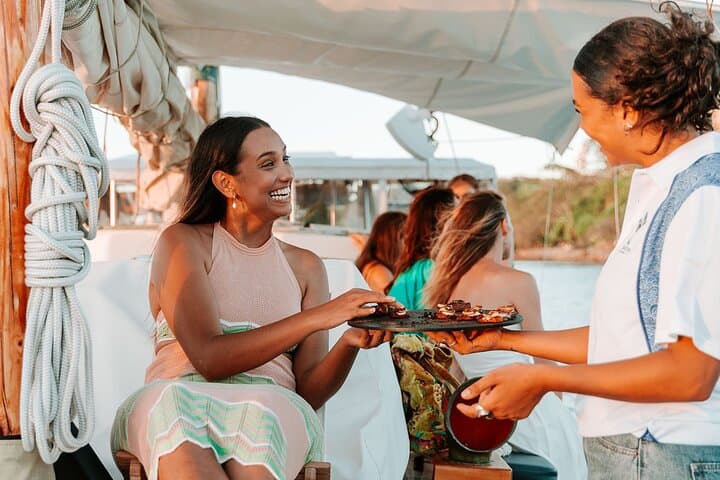 שייט תרבותי בבושטקר במולולבה