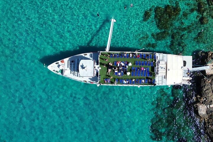 Malta: Comino, Blue Lagoon & Caves - swim, snorkel & slide