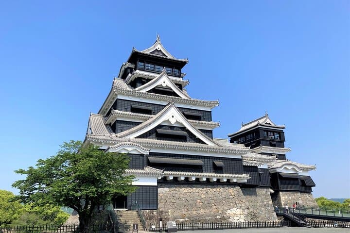Kumamoto Castle, Samurai Legacy & Restoration Tour