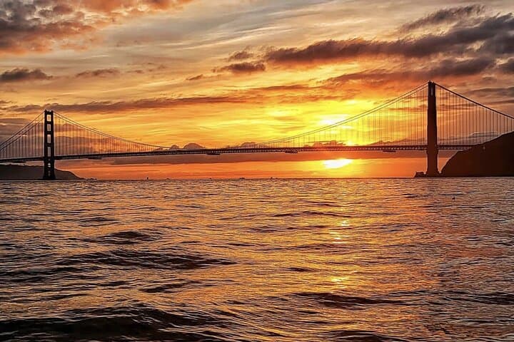 2hr. SUNSET Sailing Experience on San Francisco Bay