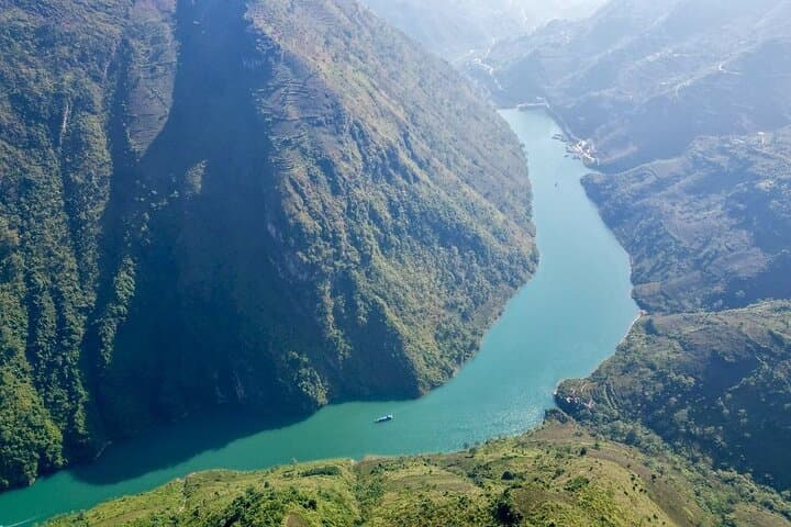 גלה את סיור הייג'אנג לופ לשלושה ימים וארבע לילות עם איזי ריידר