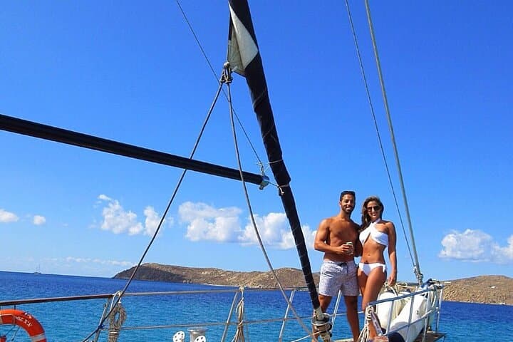 שיט משותף במיקונוס לאיים דלוס ורניה