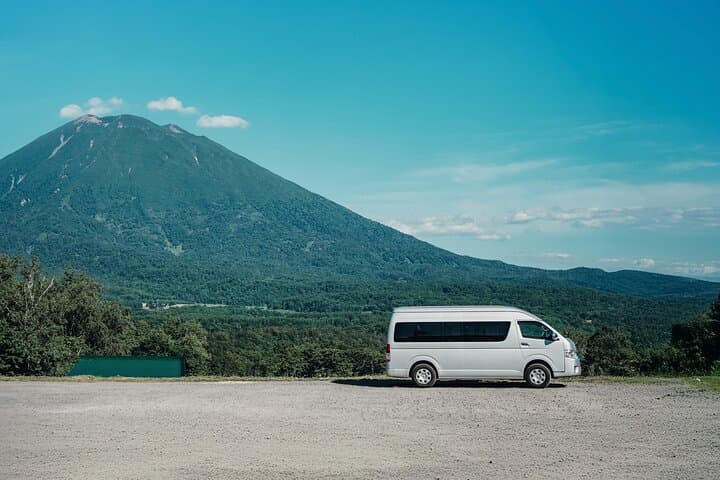 1-Day Private Tour from Chitose/Sapporo to Wherever you wanna go!