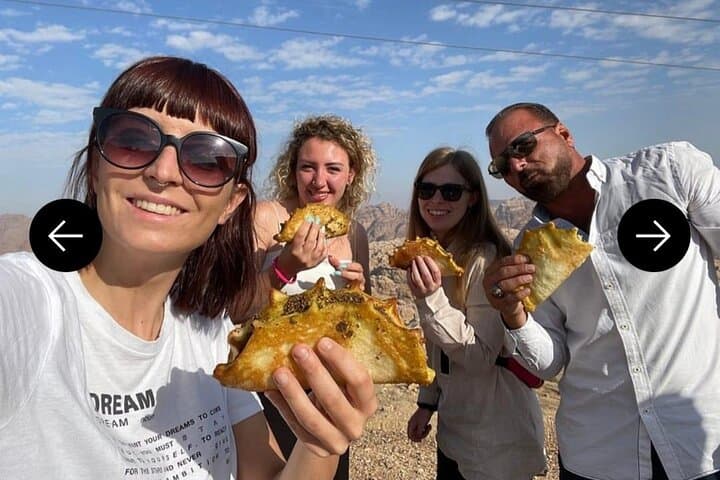 Private Transportation-Nayl-fdool