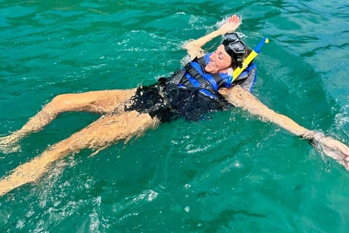 טיול יומי לפלייה פנטזיה על קטמרן סילונג