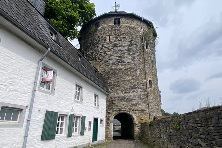 Escape The City Monschau City Walk With Puzzles