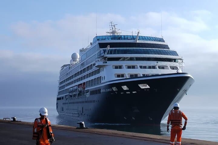 Galapagos & Machu Picchu from MANTA PORT CRUISE SHIP TERMINAL