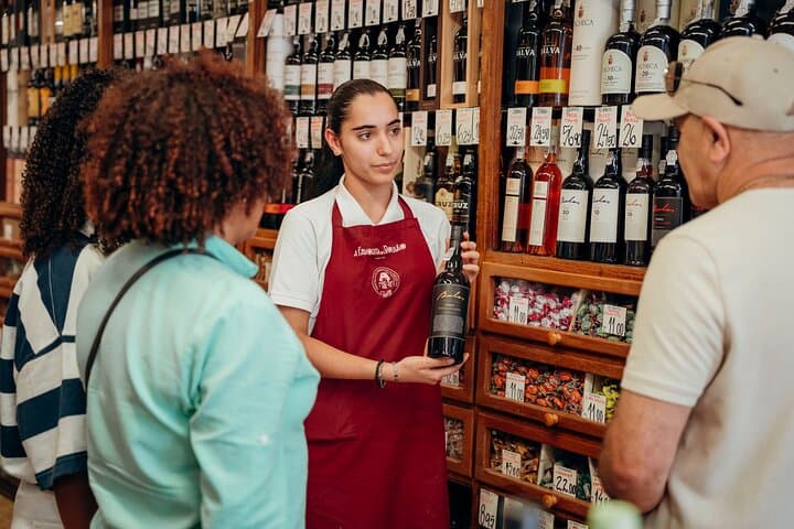 סיור טעימות אוכל ויין בפורטו עם אפשרות לארוחת צהריים או ערב