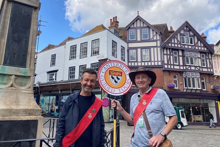 סיור הליכה מודרך רשמי בקנטרברי - סיור בשעה 14:00