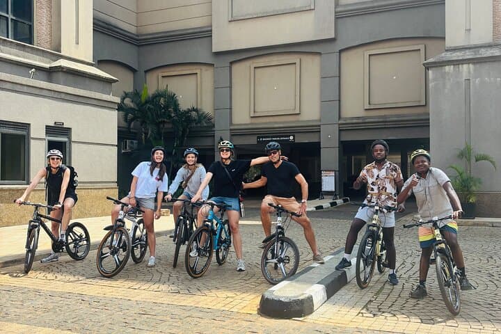 סיורי אופניים פרטיים באנטבה