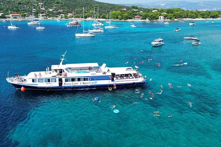 Slatine - Island Hopping Excursion (Trogir/Blue Lagoon/Shipwreck)