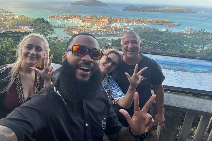 Private Mahe island tours!